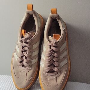 Adidas Men's Beige Sneakers with Orange Highlights